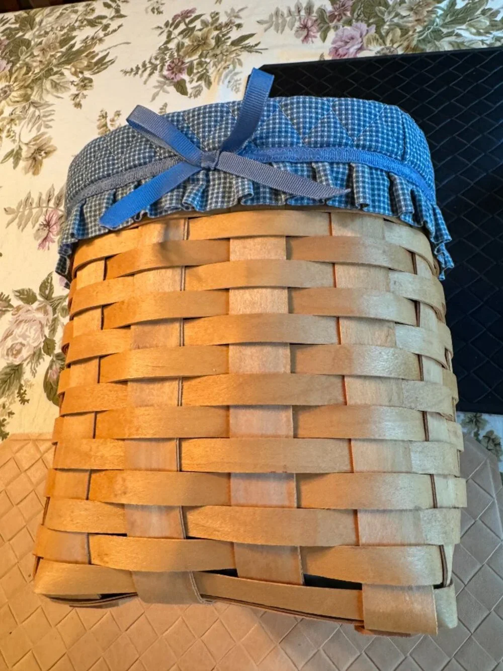 Royce Craft Basket Handwoven Wood with Plaid Lining 7 3/4
